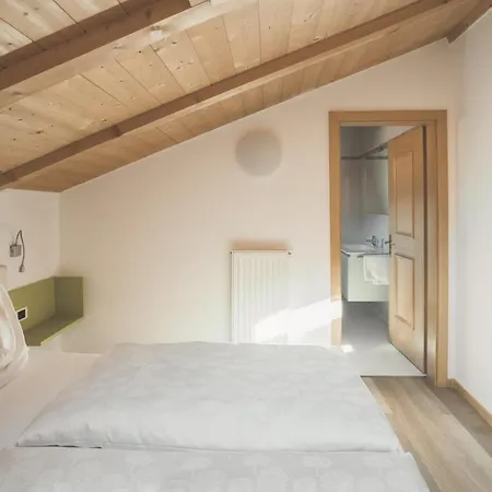 Schnatzhof Aparthotel 3*
