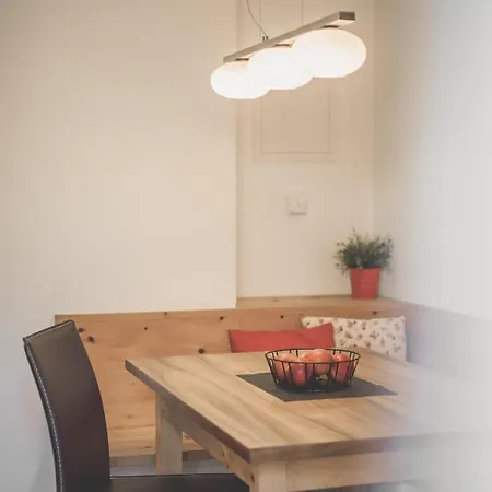 Aparthotel Schnatzhof 3*